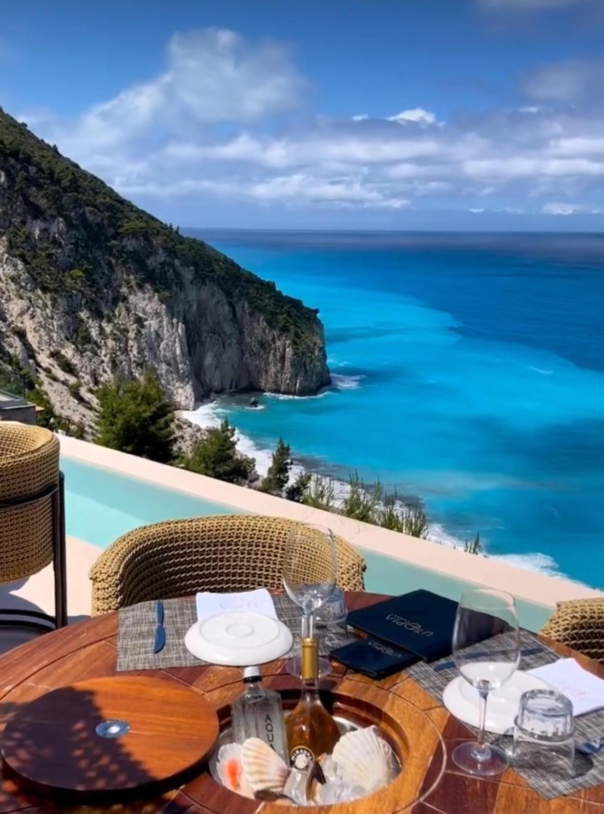 Milos Paradise Luxury Villas Ayios Nikitas Bagian luar foto