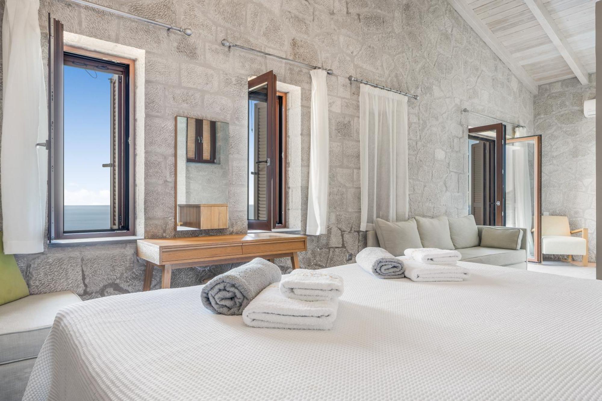 Milos Paradise Luxury Villas Ayios Nikitas Bagian luar foto