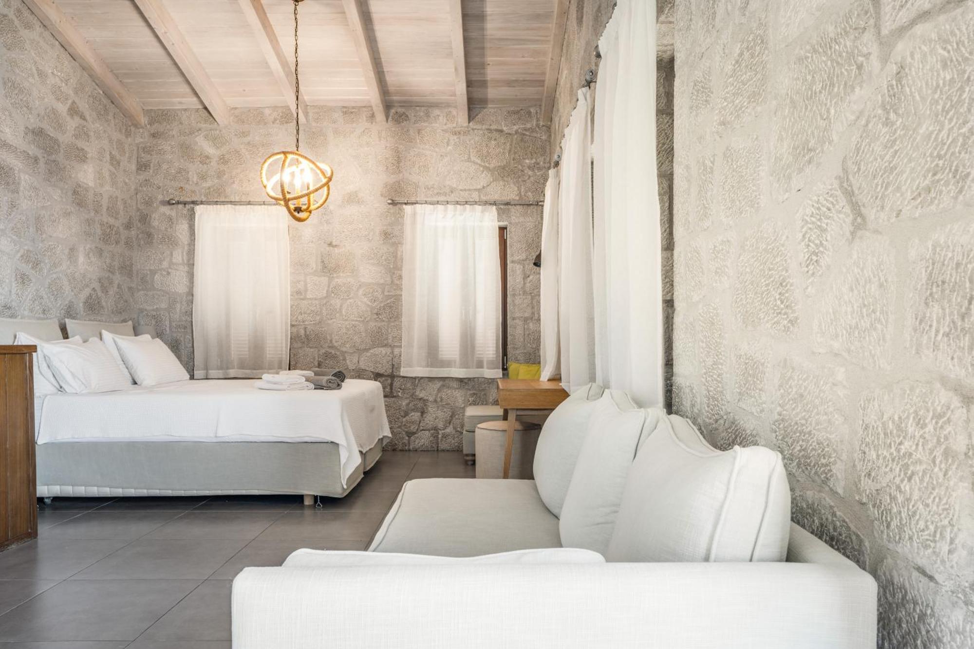 Milos Paradise Luxury Villas Ayios Nikitas Bagian luar foto